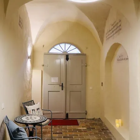 Konukevi Markt 15 Gaestehaus